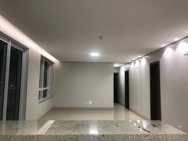 Alugo apto no edifício JK com armários nos quartos e cozinha - Foto 16