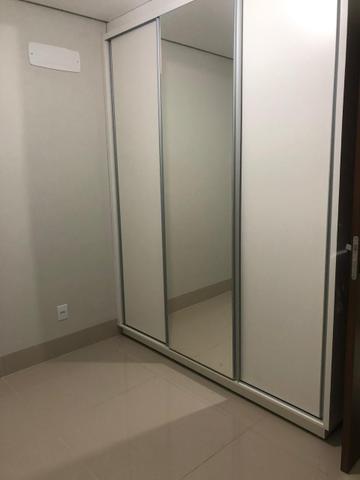 Alugo apto no edifício JK com armários nos quartos e cozinha - Foto 11