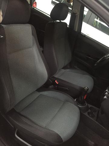 Gol 1.6 power 4 portas 2013 Extremamente conservado - Foto 9