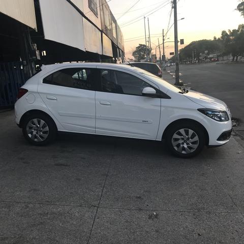 Onix LT 1.4 2014 - Foto 14