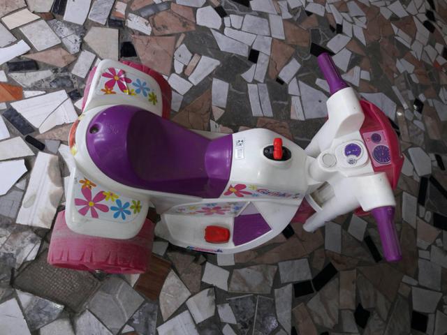 Moto para criança com bateria
