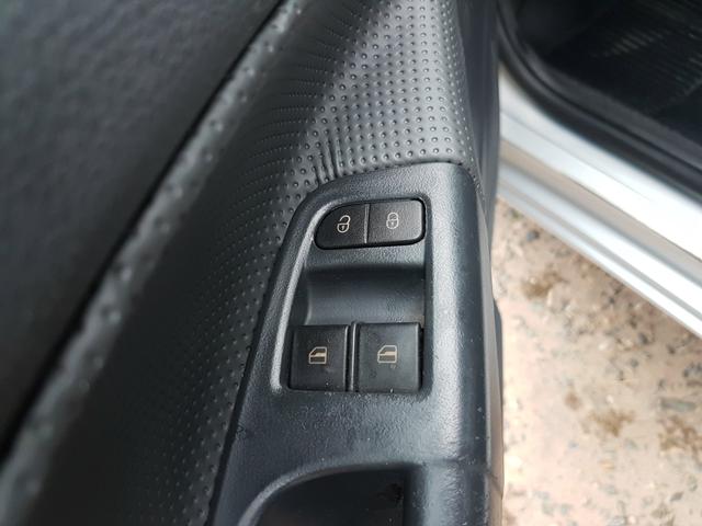 Voyage Trend 1.6 2013 - SEM NENHUM DETALHE - Foto 10