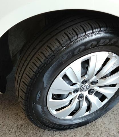 Fox 1.0 Bluemotion ano e modelo 2014/2014 único dono - Foto 15