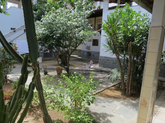 Casa linear com 5 qts, 2suítes, 2vgs - Foto 18