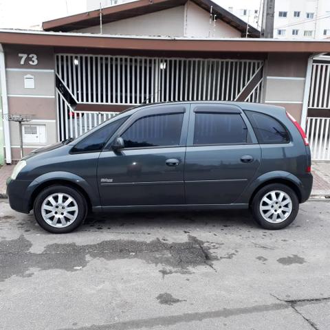 Vendo Meriva Max 1.8 - Foto 2