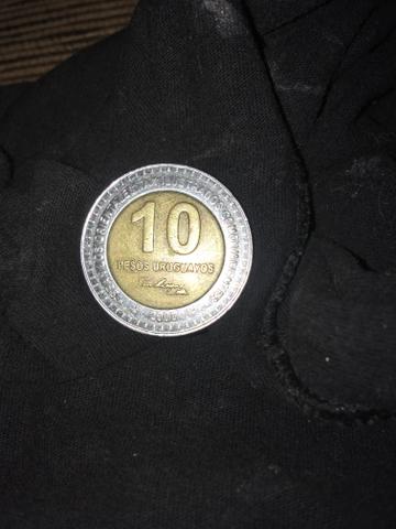 Vendo moeda 10 pesos uruguaios ano *2000* raríssima peça de colecionador - Foto 2