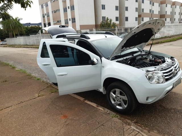 Duster 2013, 1.6 Cambio Manual - Foto 3