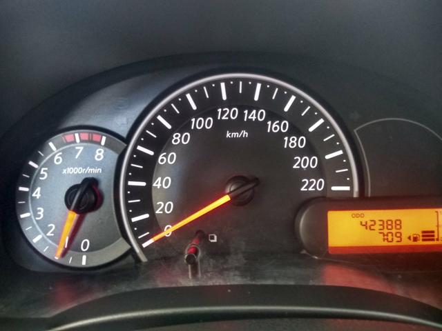 Nissan March 1.0 , carro extra!!!! - Foto 4