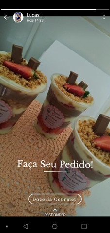 Copo da felicidade e copoxinha de aipim