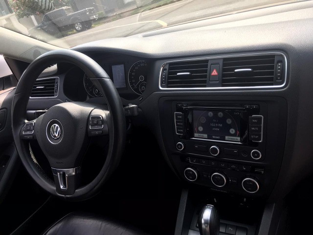 Volkswagen Jetta Tsi 2.0 Highline 211CV Tiptronic - Foto 12