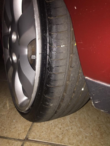 Rodas CRV 5x114, está com adaptador para 4x100 165/40/17