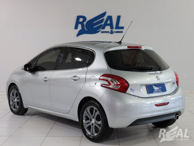 Peugeot 208 Griffe 1.6 AUT Completo Financiamos Em Até 60X Sem Nada De Entrada - Foto 4