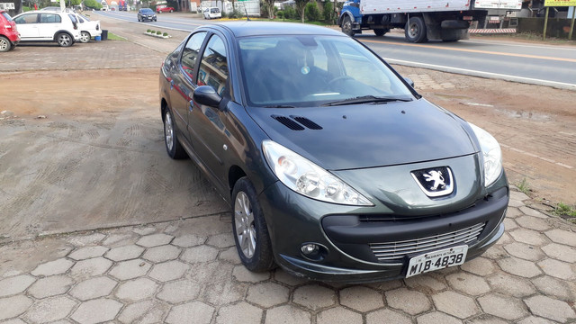Peugeot 207 2010 automático - Foto 4
