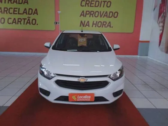 CHEVROLET - ONIX - 2018/2019 - Prata - R$ 72.900,00 - Cerito Automóveis