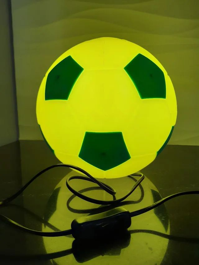 Luminária Bola de Futebol Verde e Amarela