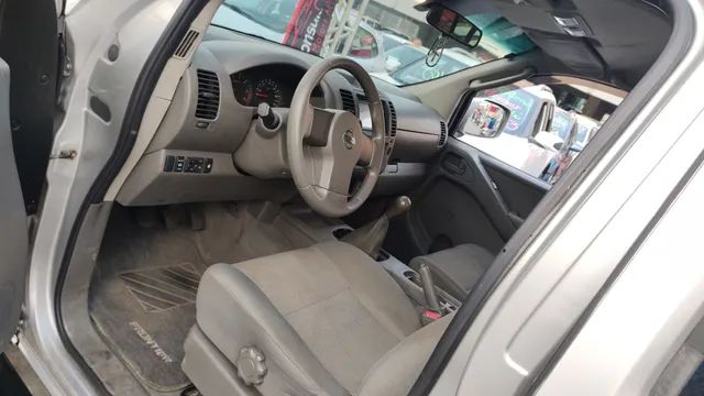 Frontier diesel manual 4x2 ,carro bem conservado ! - Foto 6