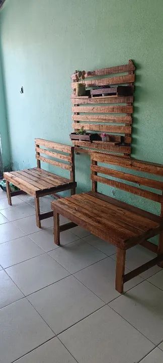 Banco de madeira rústico feito com pallets - Foto 3