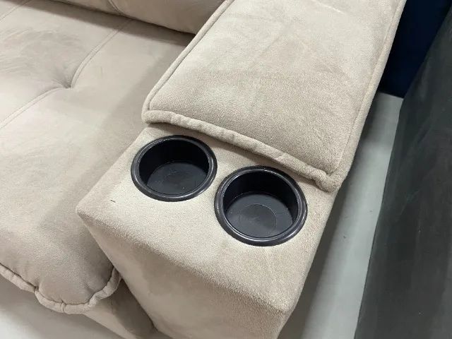 Sofá Retrátil e Reclinável 2,90m com Molas Ensacadas e Porta-Copos - Foto 3