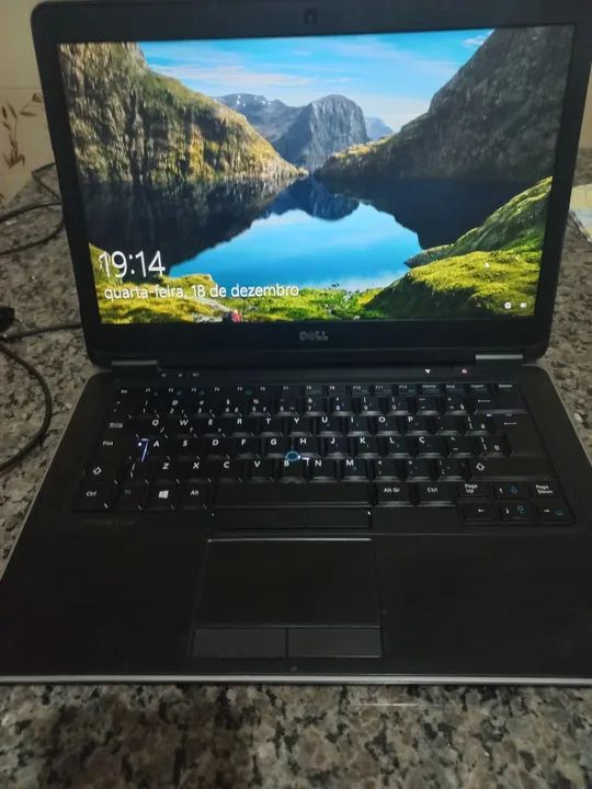 Notebook Dell - Tela 15.6 -  