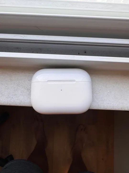 Airpods pro 2 - SOMENTE A CAIXA (sem os fones)
