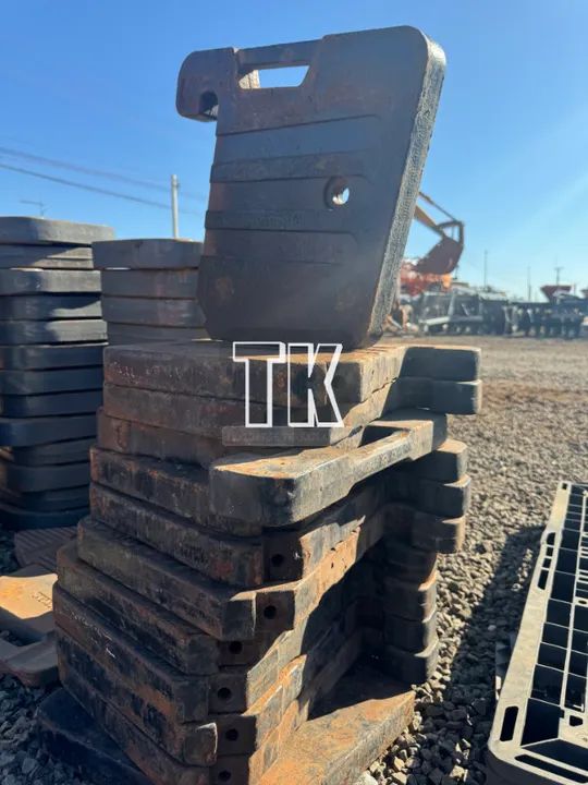 cod.1059 - Peso Dianteiro p/ Massey Ferguson série 7000 - Foto 3