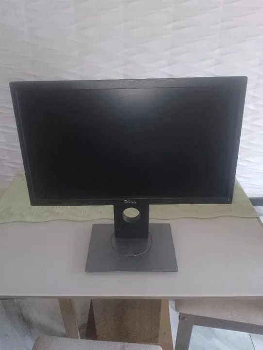 Monitor Dell P2018 com HDMI, display port, suporte VEZA