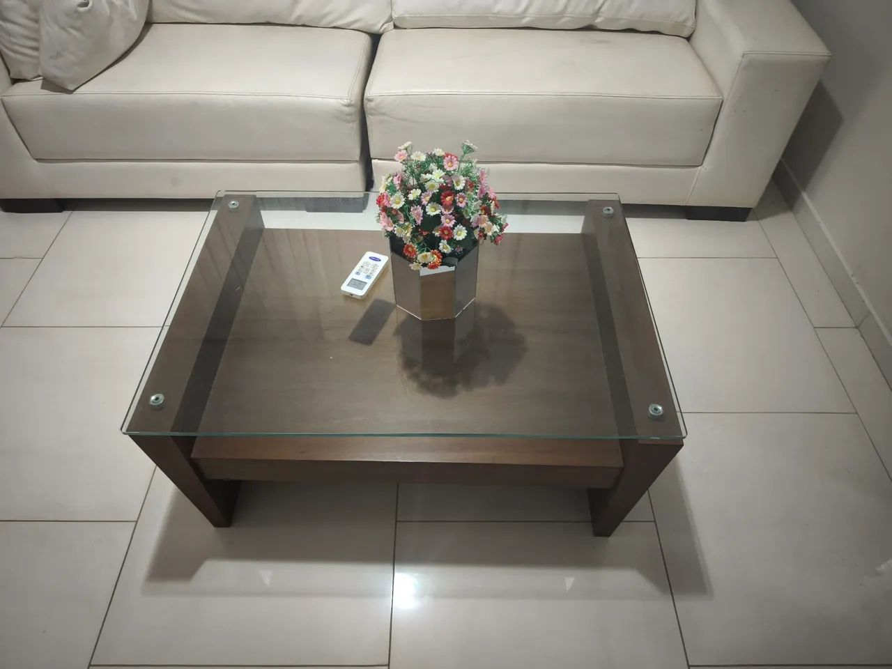 Coffee Table64739707634945120
