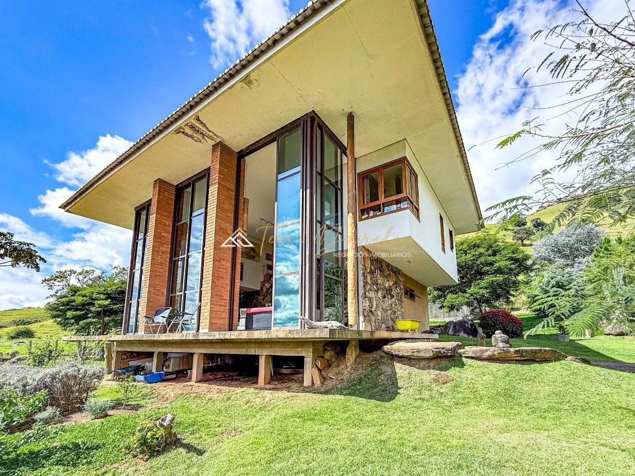 Propriedade excepcional para venda em São bento do Sapucaí - SP