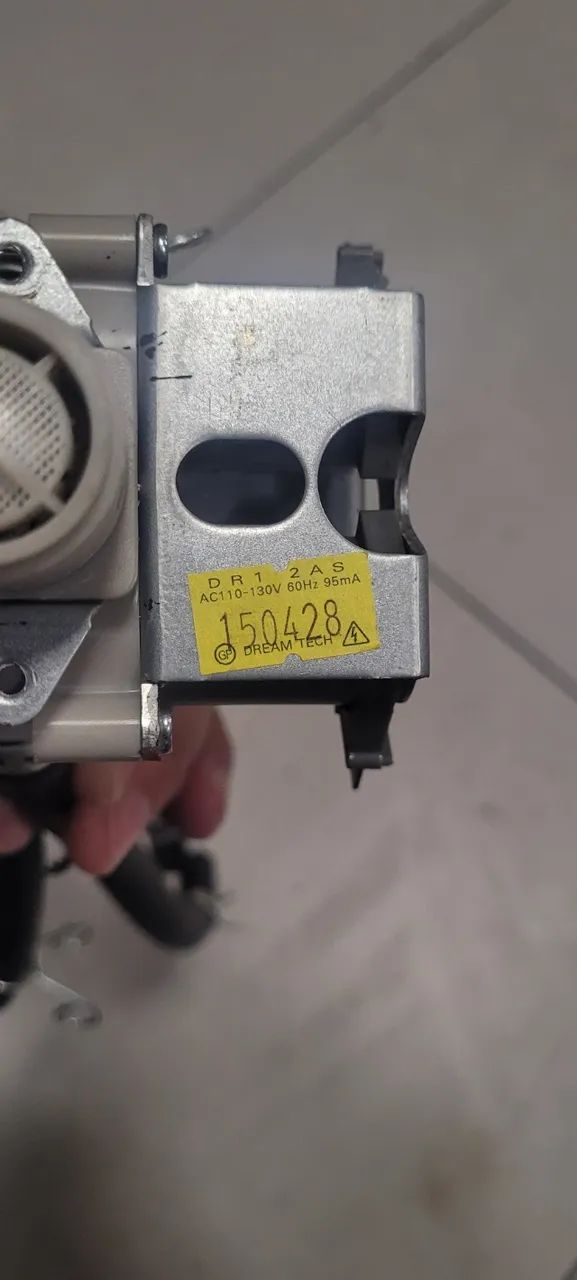 Valvula Tripla Maquina Eletrolux LSI09 - Foto 3