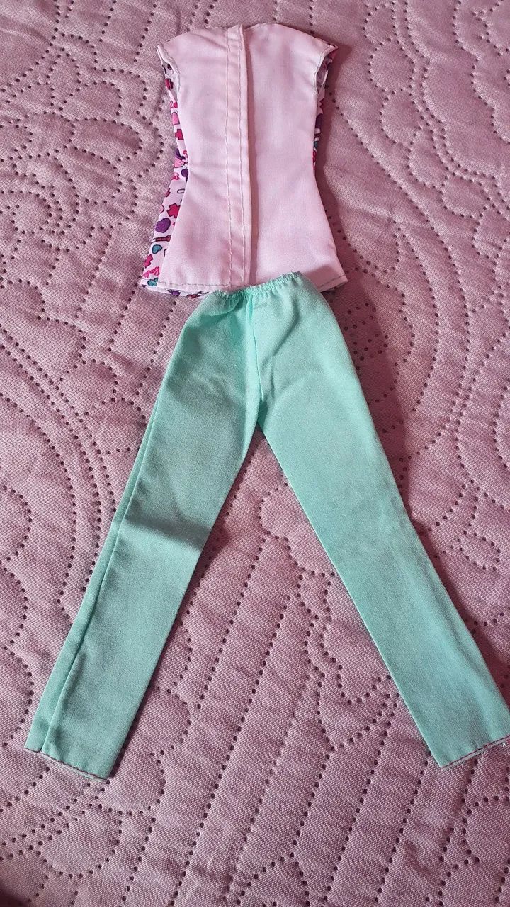Roupa de enfermeira para boneca barbie  - Foto 4