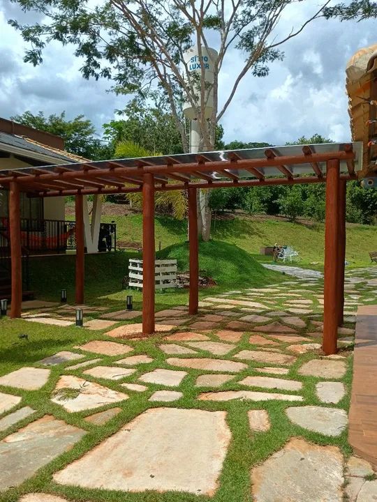 Pergolado de madeira para área externa - Foto 2