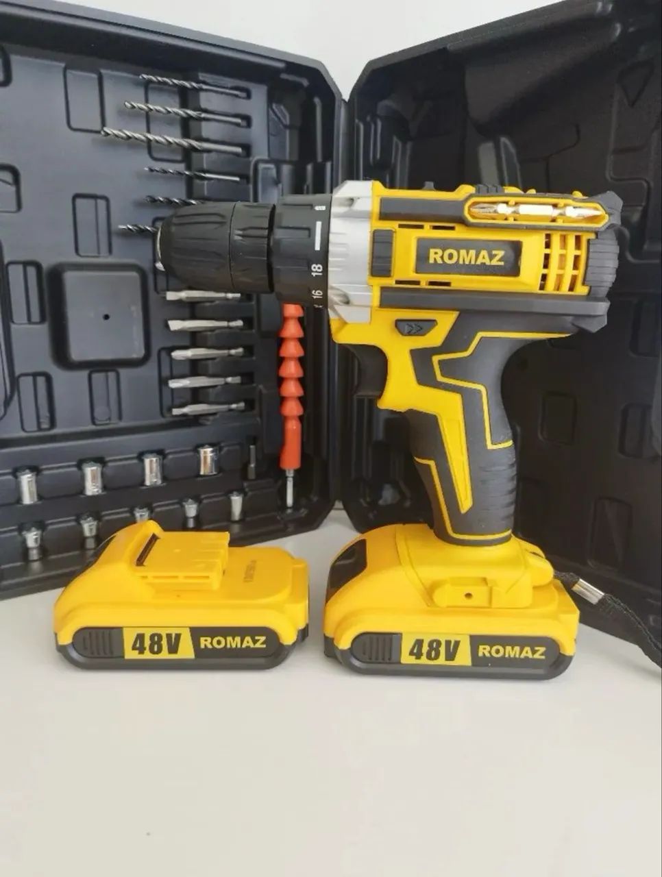 Parafusadeira e furadeira 64618081166211121