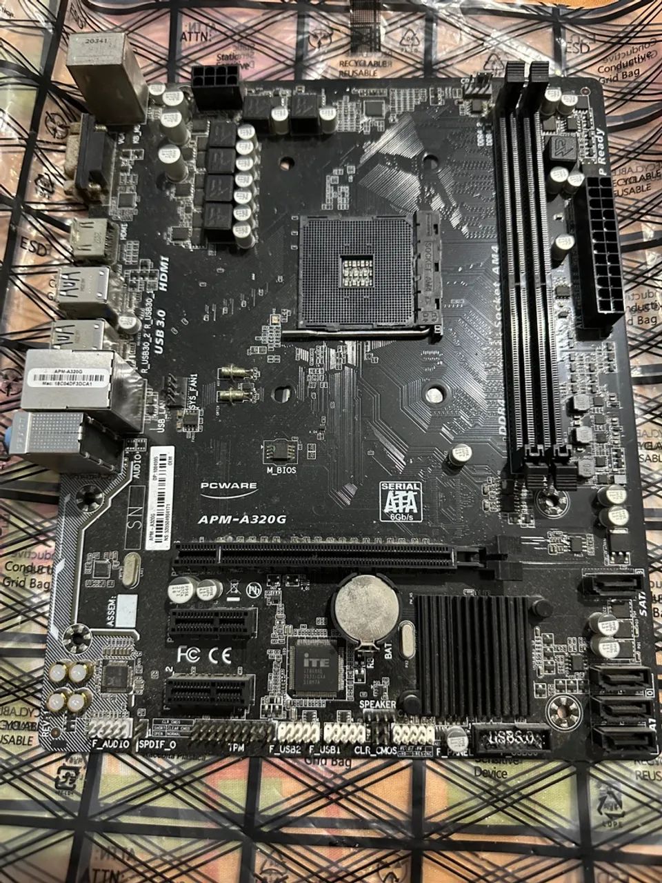 PLACA MÃE PARA PROCESSADORES RYZEN AMD - Foto 2