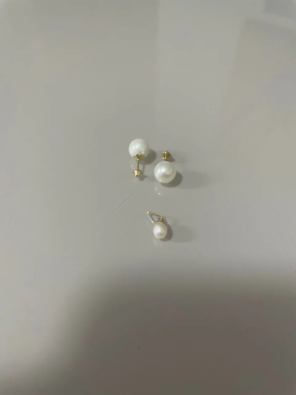 Conjunto de pérolas: brincos e pingente OURO 18 K - Foto 2