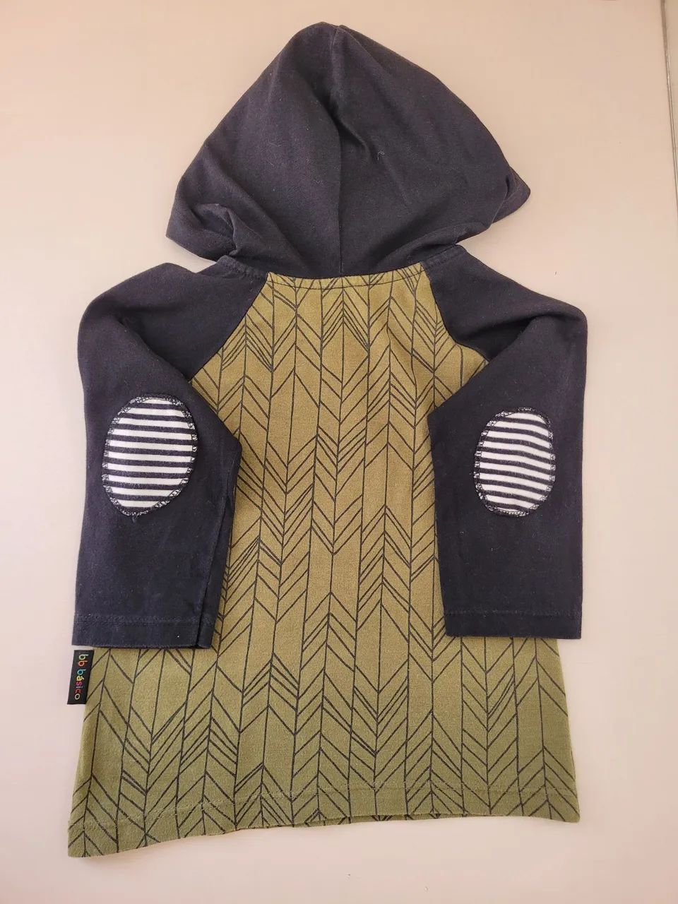 Blusa com capuz  BB Basico GG - Foto 2