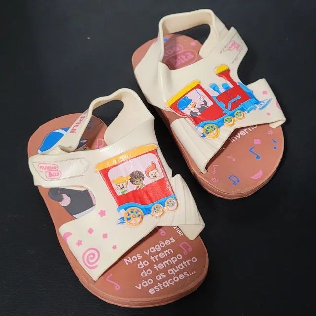 Sandália Infantil Mundo Bita Grendene nº 20/21 - Foto 3