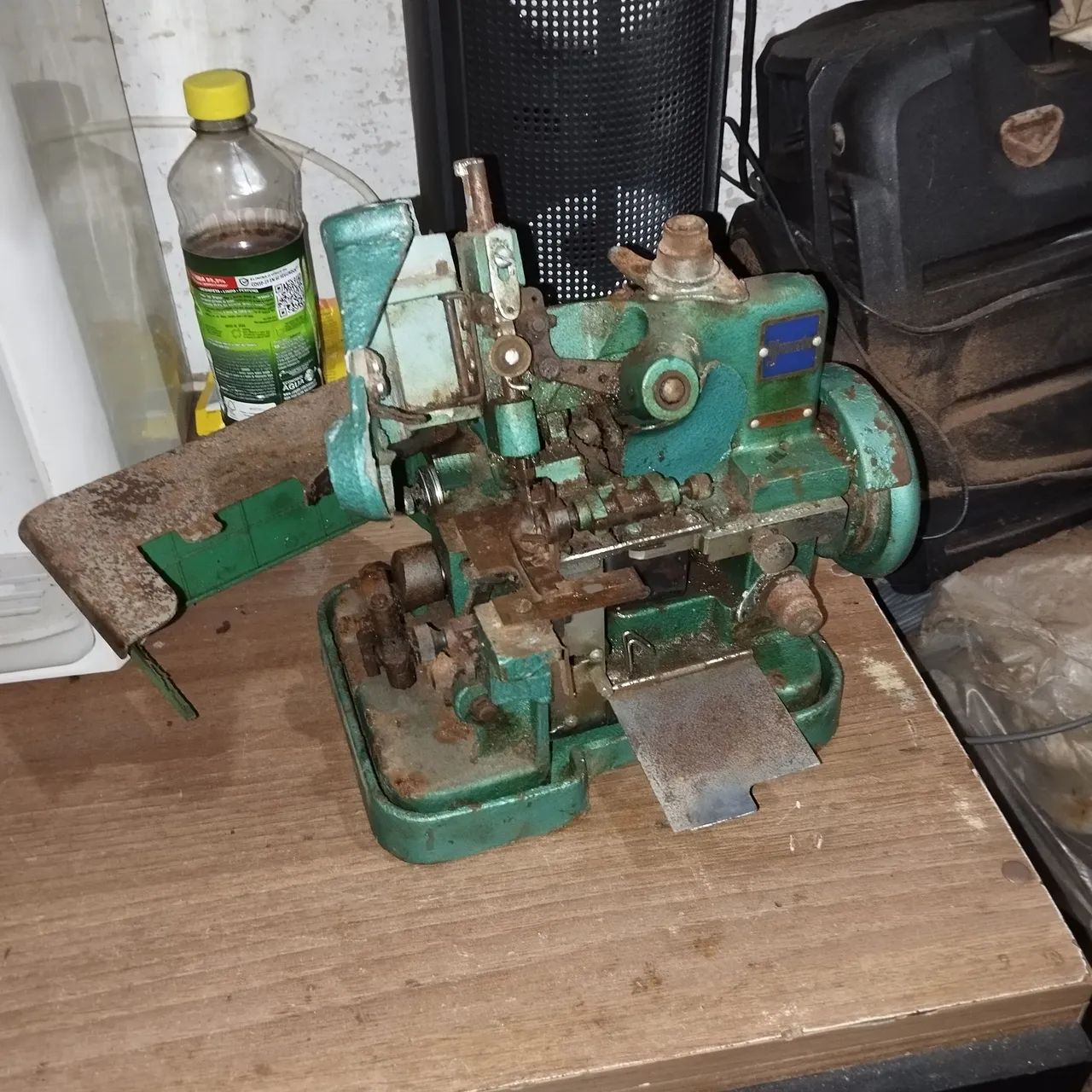 Máquina de Costura overlock Yamato - Foto 3