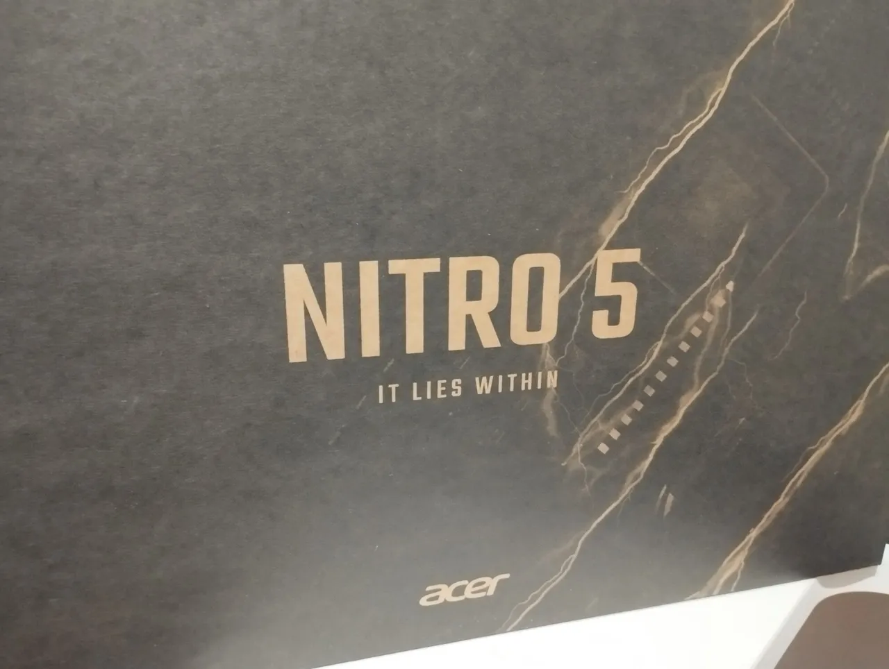 Acer Nitro 5 - Desempenho Gamer Imbatível