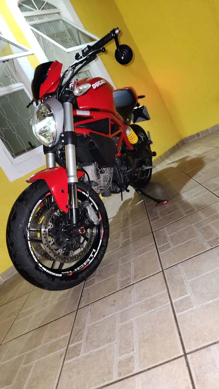 Monster 797
