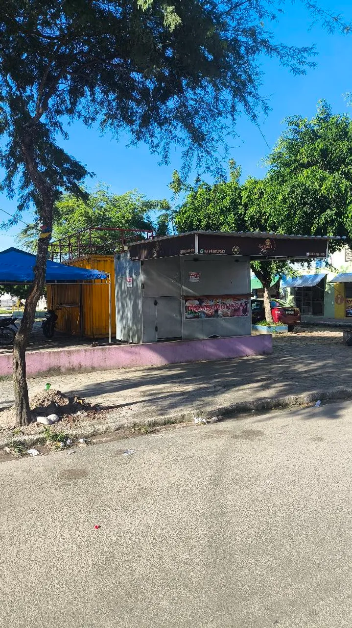 Ponto comercial com estrutura completa