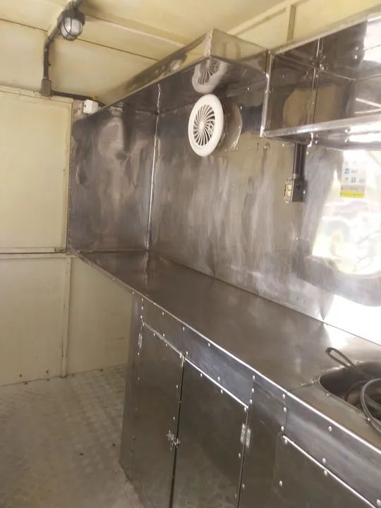 Vendo esse treiller 2,5x1.60  - Foto 2