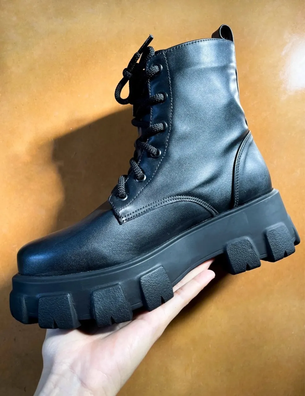 36,40 - Bota Plataforma Alta