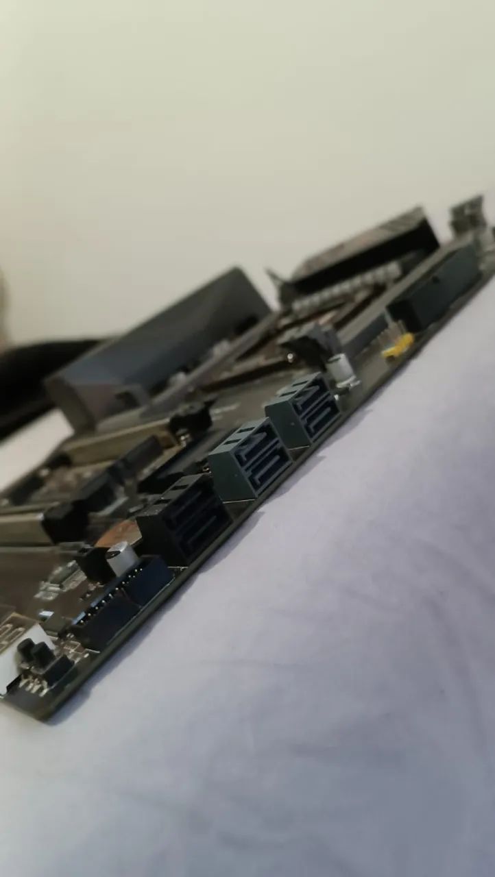 Placa Mãe Intel (Xeon) - Jginyue - X99 Titanium D4 - Foto 3