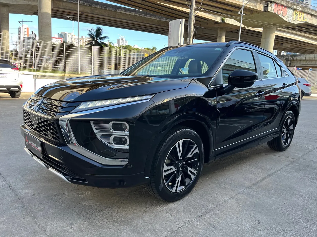 Eclipse Cross HPE-S 4x4 2025 carro muito novo excelente estado