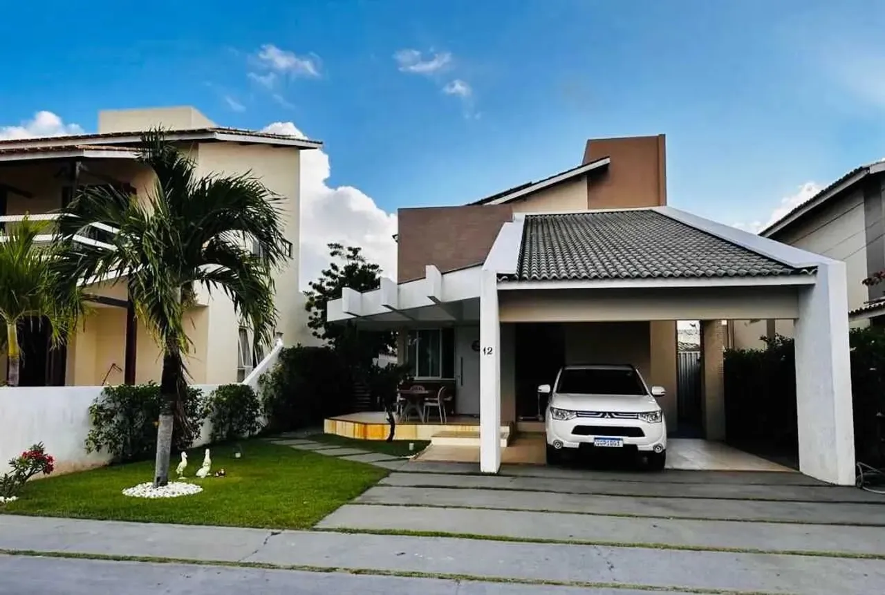 Casa à Venda no Condomínio São Lourenço  Bairro Aeroporto, Aracaju/SE - 66661