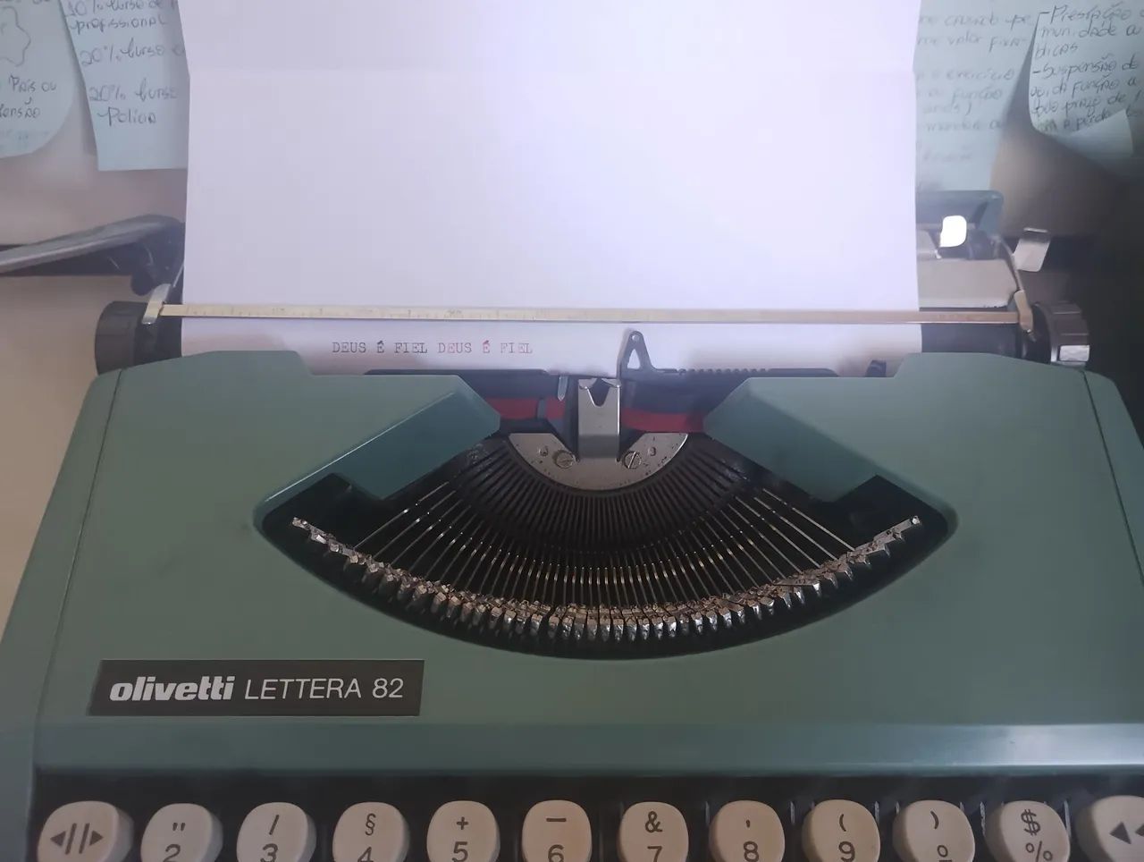 Máquina de datilografia  - Foto 4