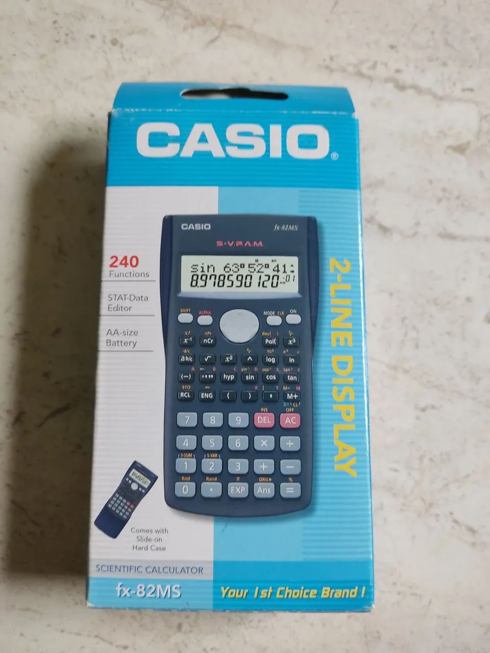 Calculadora Científica Casio fx-82MS