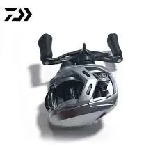 Carretilha Daiwa Alphas 800 SV TW XHL - Foto 4