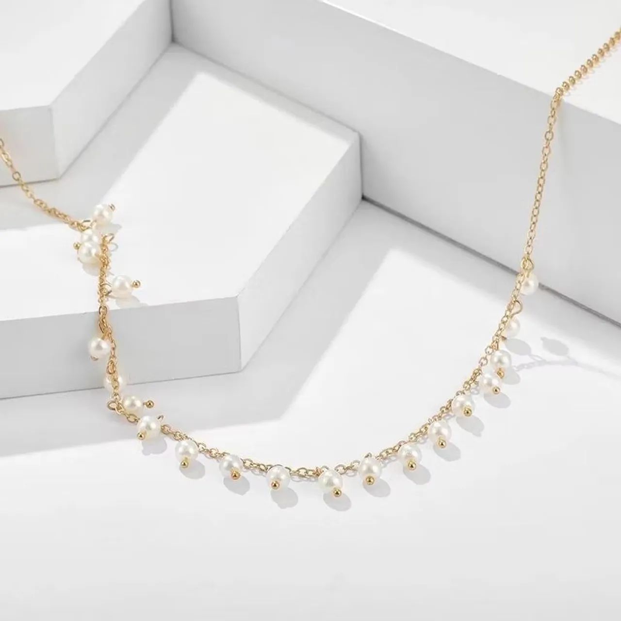 Colar mini pérolas dourado folheado a ouro 24k - Foto 2
