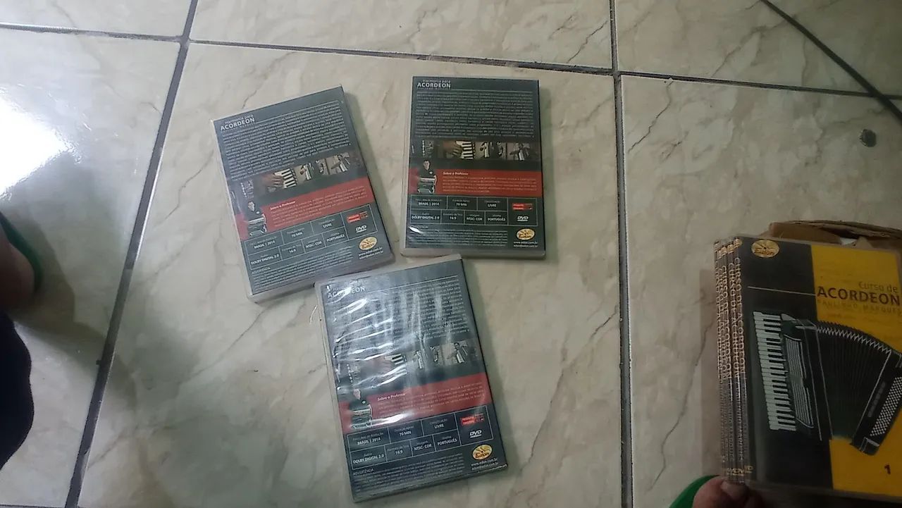 DVDs Curso de Acordeon - Harmonia para Acordeon - Foto 2